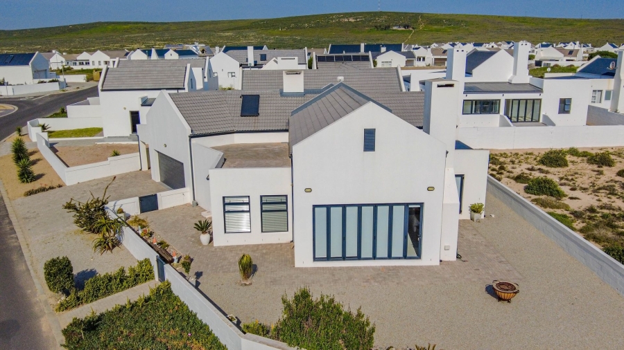 3 Bedroom Property for Sale in Britannia Beach Estate Western Cape